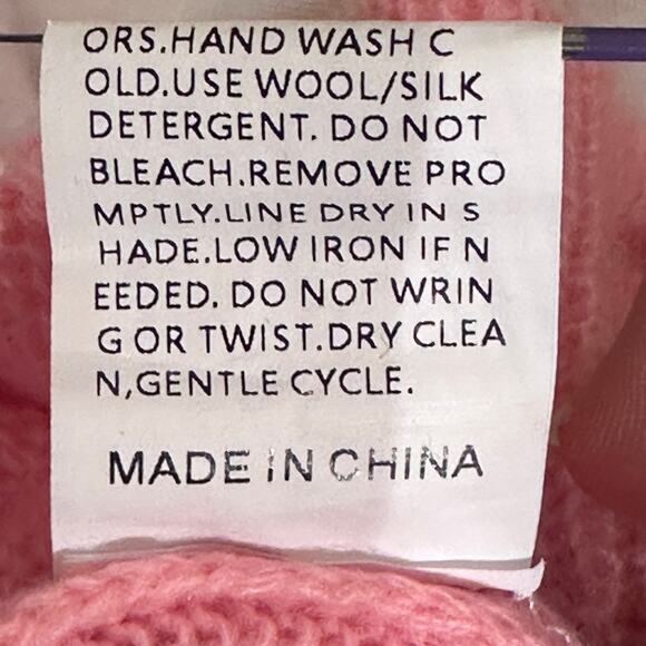 Strawberrry Sweater Unbranded Women’s Large‎ Pink - Picture 7 of 9